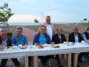Giresun Belediye Başkanı İftarda Muhtar Ve Basın Mensuplarıyla Bir Araya Geldi