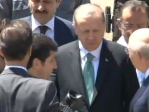 Erdoğan, Cuma Namazını Marmara İlahiyat Camii’nde Kıldı