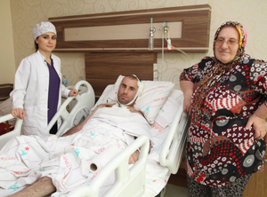 RTEÜ Diş Hekimliği Fakültesi Tarafından Başarılı Bir Ameliyat Gerçekleştirildi