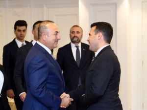 Bakan Çavuşoğlu Makedonya Başbakanı Zaev İle Görüştü
