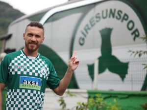 Giresunspor, Gökhan Süzen’e İmza Attırdı