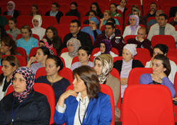 Rize'de Doktor ve Hemşirelere Beden Dili ve İletişim Eğitimi Verildi