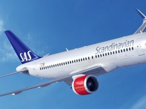 İskandinav Havayolları Uçağı Acil İniş Yaptı