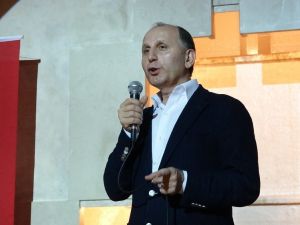 "Trabzonspor Ayağa Kalkmak Üzere Sağlık Bir Zemine Artık Oturmuştur"