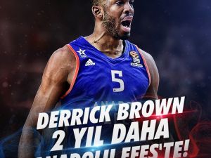 Anadolu Efes Derrick Brown’la Nikah Tazeledi