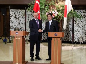 Çavuşoğlu Japon Mevkidaşıyla Ortak Basın Toplantısı Yaptı