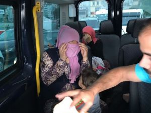Dilencilikten Topladığı Paraları Ekmeğin İçine Saklamış