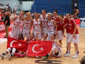 Türkiye Turnuvaya Veda Etti