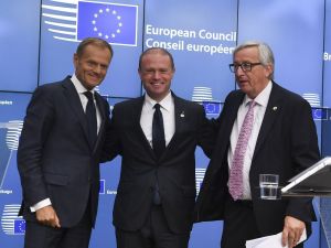 “Brexit’ten Sonra Ab Ve İngiltere Vatandaşlarının Haklarını Korumak İstiyoruz”