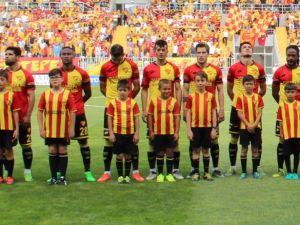 Göztepe’nin Rakibi Genoa