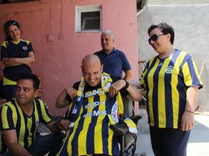 Fenerbahçe Taraftarından Şık Hareket