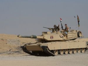 Irak Ordusu Musul’da İki Mahalleyi Deaş’tan Geri Aldı