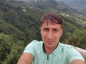 Eşi Evi Terk Edince İntihar Etti