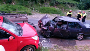 Rize’de Trafik Kazası 1’i Ağır 6 Yaralı