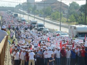 Chp’li Vekil Yürüyüşte Kalp Spazmı Geçirdi