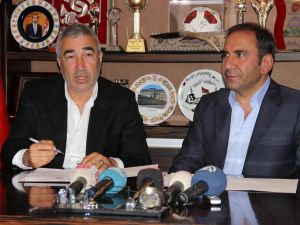 Sivasspor, Samet Aybaba İle Sözleşme Yeniledi