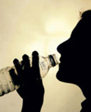 Terliyken de su için!