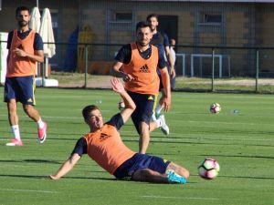 Fenerbahçe’den İlk Antrenman