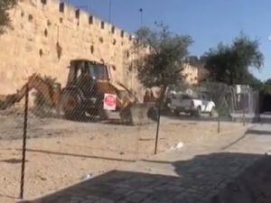 İsrail Tarihi Mezarlık Yusufiya’yı Dikenli Tellerle Çevirdi