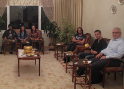 Çakır Ailesi'ne Akşam Misafiri