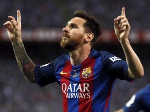 Messi İmzayı Attı