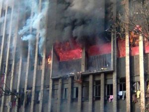 Güney Afrika’da Yangın: 7 Ölü