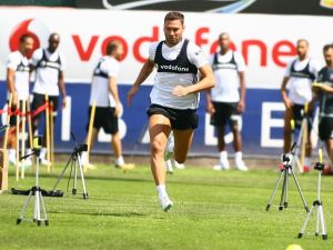 Kartal Sürat Ve Dayanıklılık Testinden Geçti