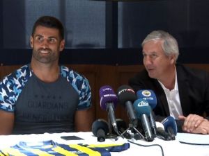 Volkan İmzayı Attı