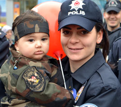 Polis Teşkilatının Rize'deki Kutlama Programı