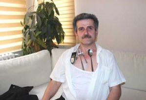 Vücudu Metalleri Çekiyor