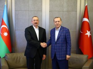 Erdoğan, Aliyev İle Bir Araya Geldi