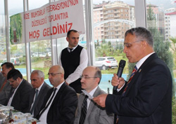 Çay Alımyerleri Üreticiye Kaldı