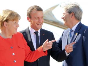 Batı Balkan Ülkeleri Liderler Zirvesi Başladı