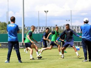 Fenerbahçe’de Hazırlıklar Sürüyor