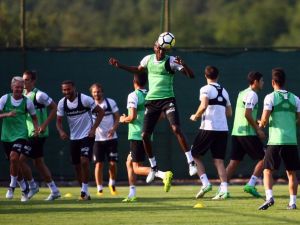 Beşiktaş, Hazırlıklarını Sürdürdü