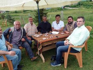 Gazeteci-yazar Cem Küçük Memleketi Giresun’da Stres Attı
