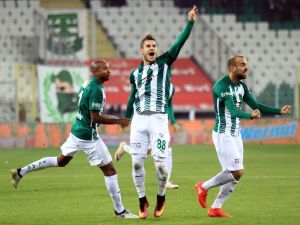 Bursaspor’da Deniz Yılmaz Affedildi
