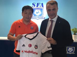 Fikret Orman, Şanghay Futbol Federasyonu’nu Ziyaret Etti