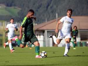 Bursaspor İlk Hazırlık Maçında Farklı Galip Geldi