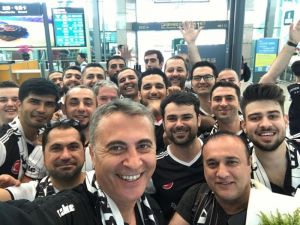 Fikret Orman’ı Guangzhou’da Taraftarlar Karşıladı