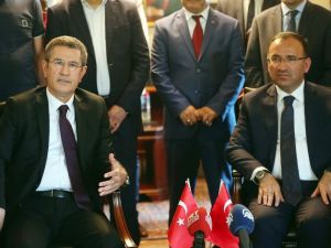 Bakanlıklarda Devir Teslim