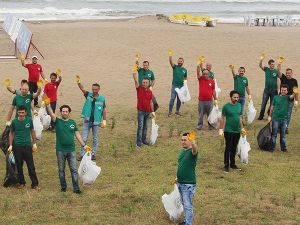 Giresun’da Belediye Çalışanları Plaj Ve Altgeçitleri Temizleme Kampanyası Başlattı