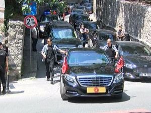 Cumhurbaşkanı Erdoğan Cuma Namazını Beşiktaş’ta Kıldı