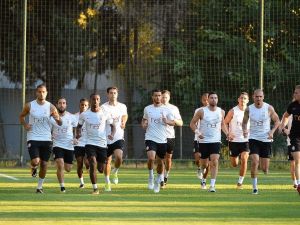 Galatasaray Yeni Sezon Hazırlıklarına Devam Etti