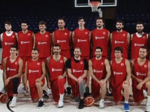A Milli Erkek Basketbol Takımı İtalya’ya Gitti