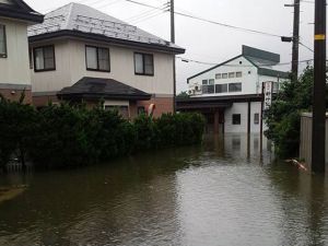 Japonya’da Binlerce Kişi Evlerinden Tahliye Edildi