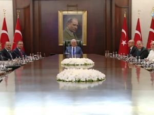 Bakanlar Kurulu Toplantısı 13 Saat Sürdü