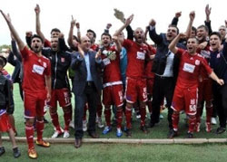 Süper Lig'e yükselen ikinci takım Balıkesirspor oldu