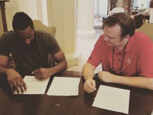 James Harden, Houston Rockets İle Uzattı