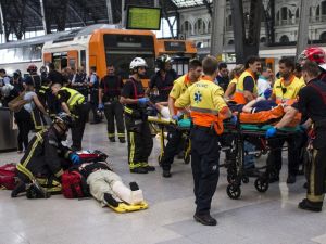 Barcelona’da Tren Kazası: 48 Yaralı